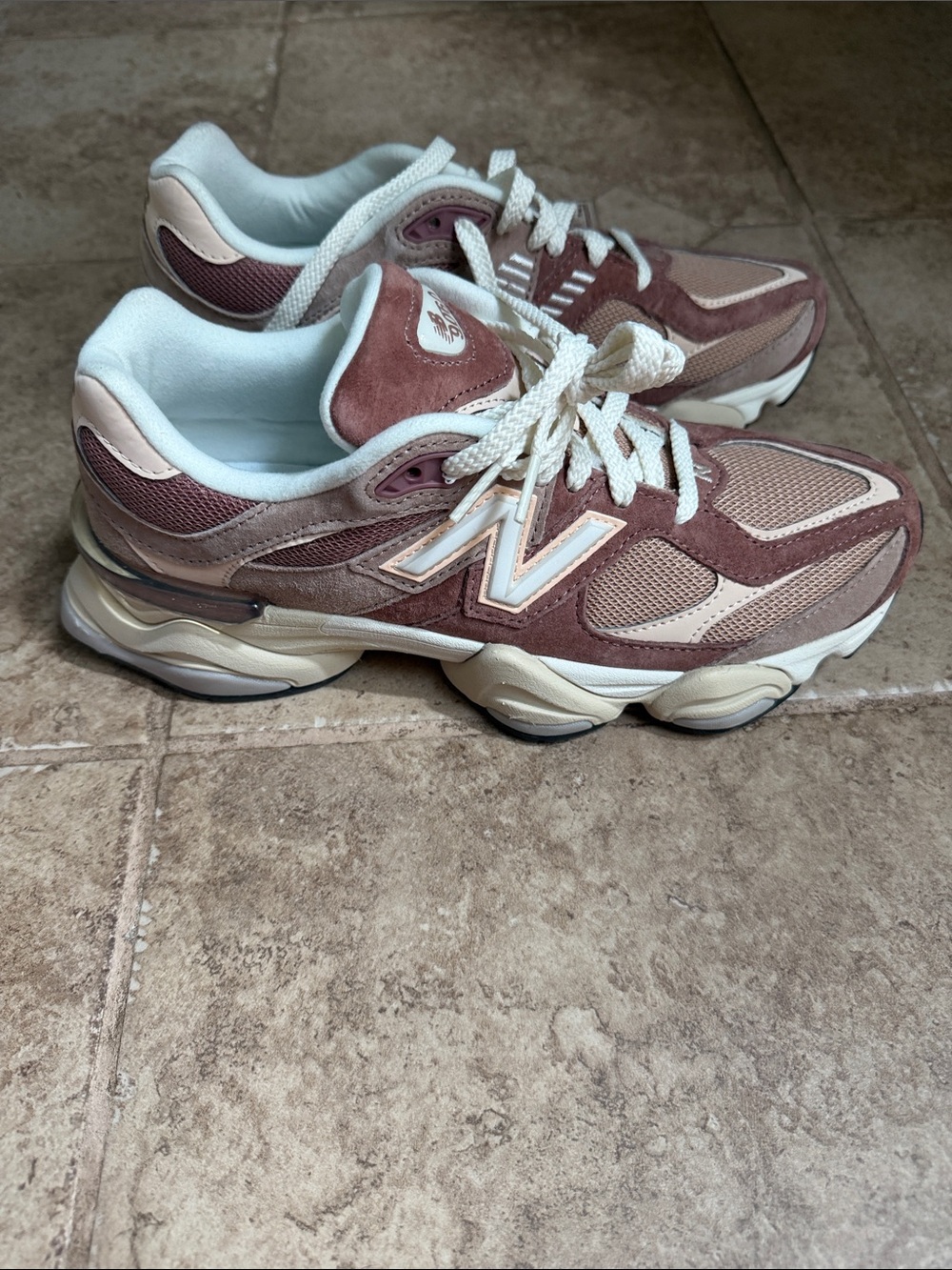 New Balance Women's Mauve & Cream Suede Mesh Sneakers